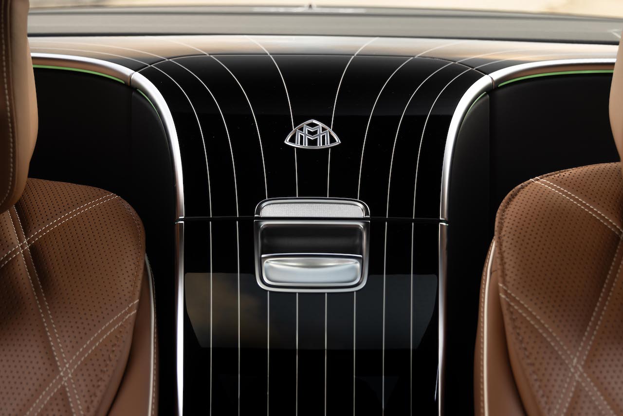 2025_MercedesMaybach_S680_EmeraldIsle_40